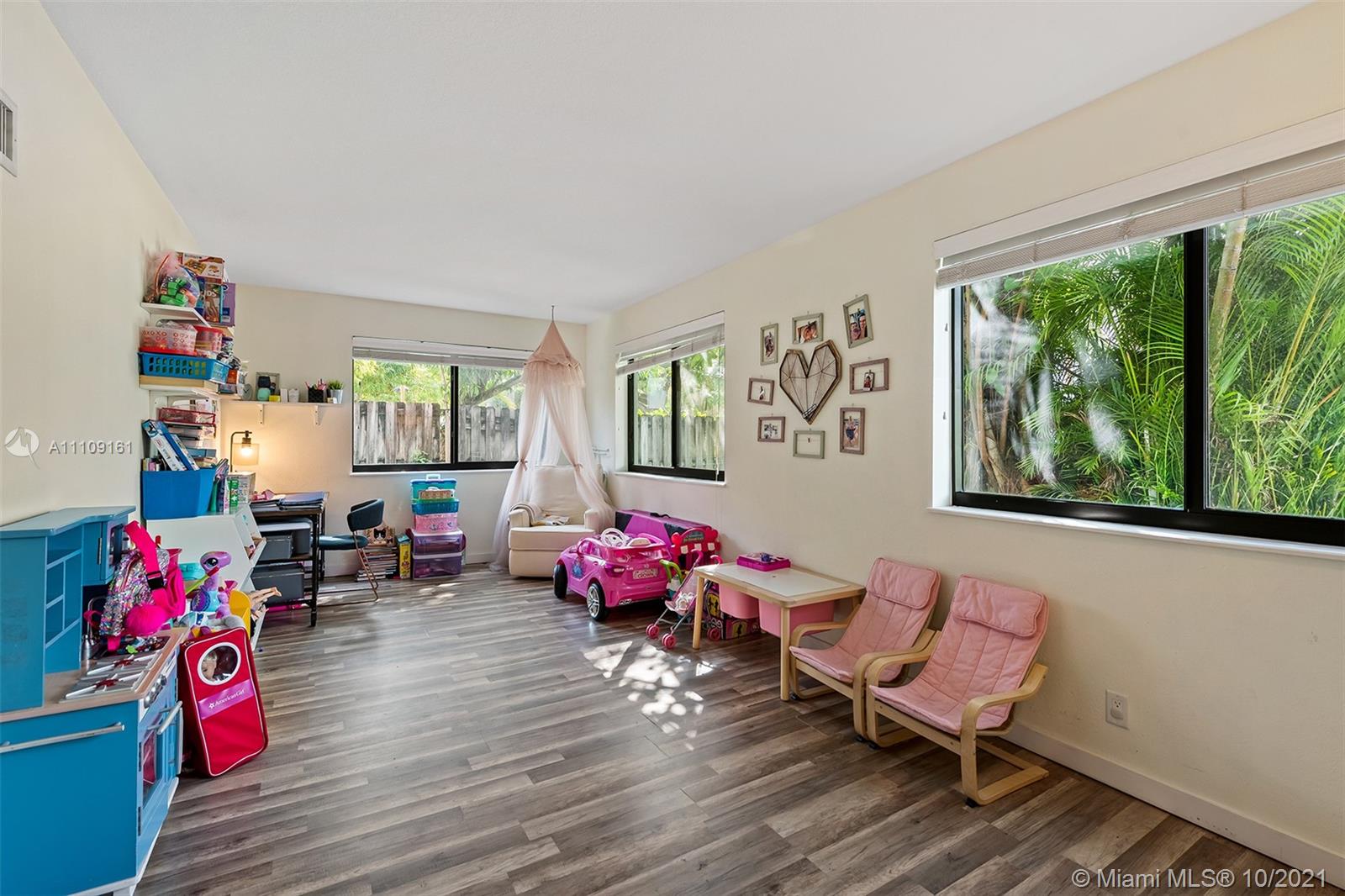 COLEE HAMMOCK - Residential Income