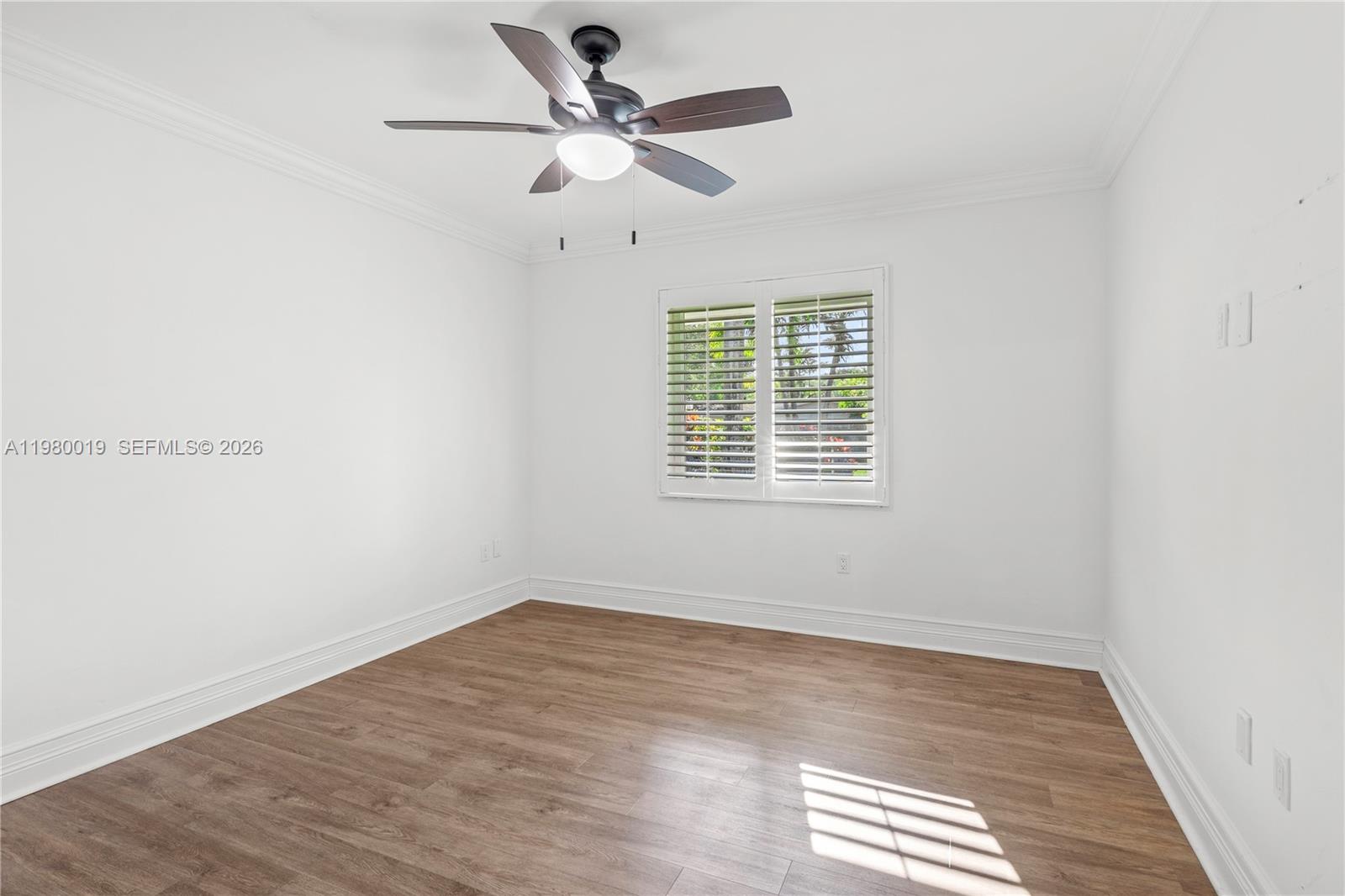 CLINTON GROVE ESTS - Residential