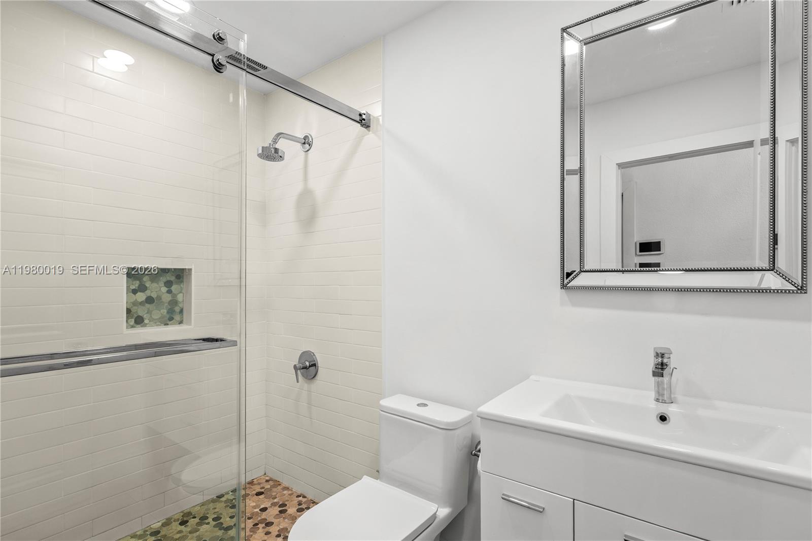 CLINTON GROVE ESTS - Residential