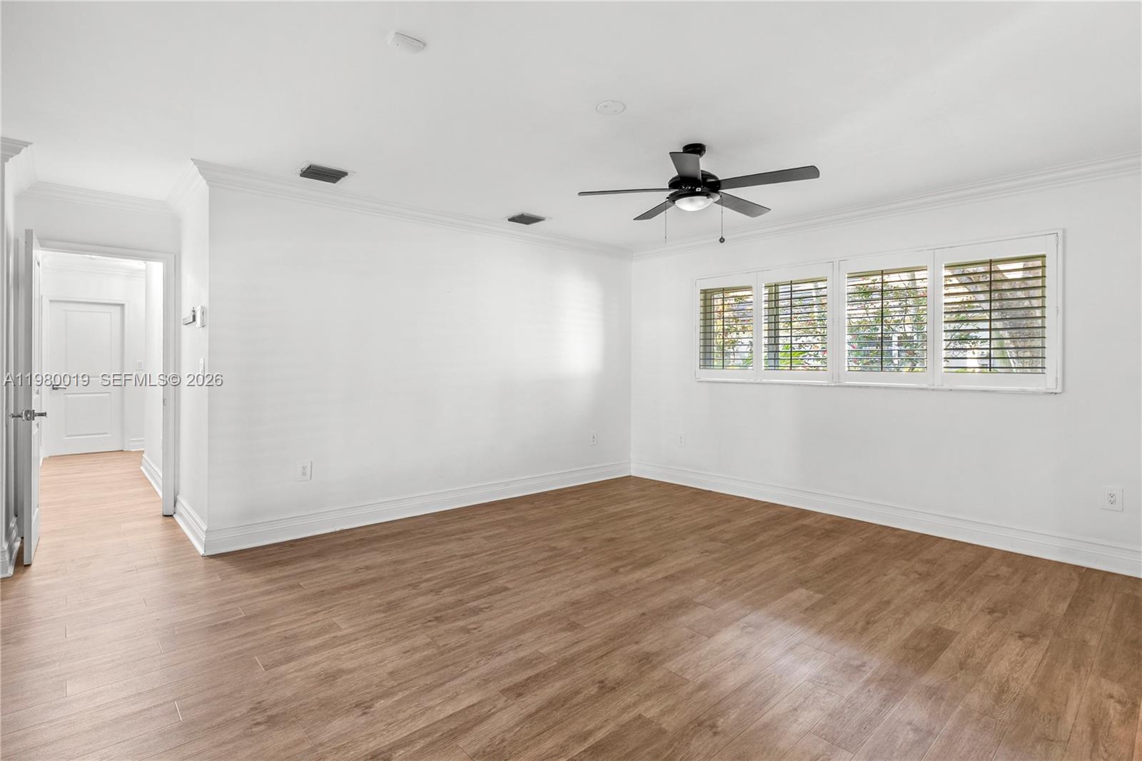 CLINTON GROVE ESTS - Residential