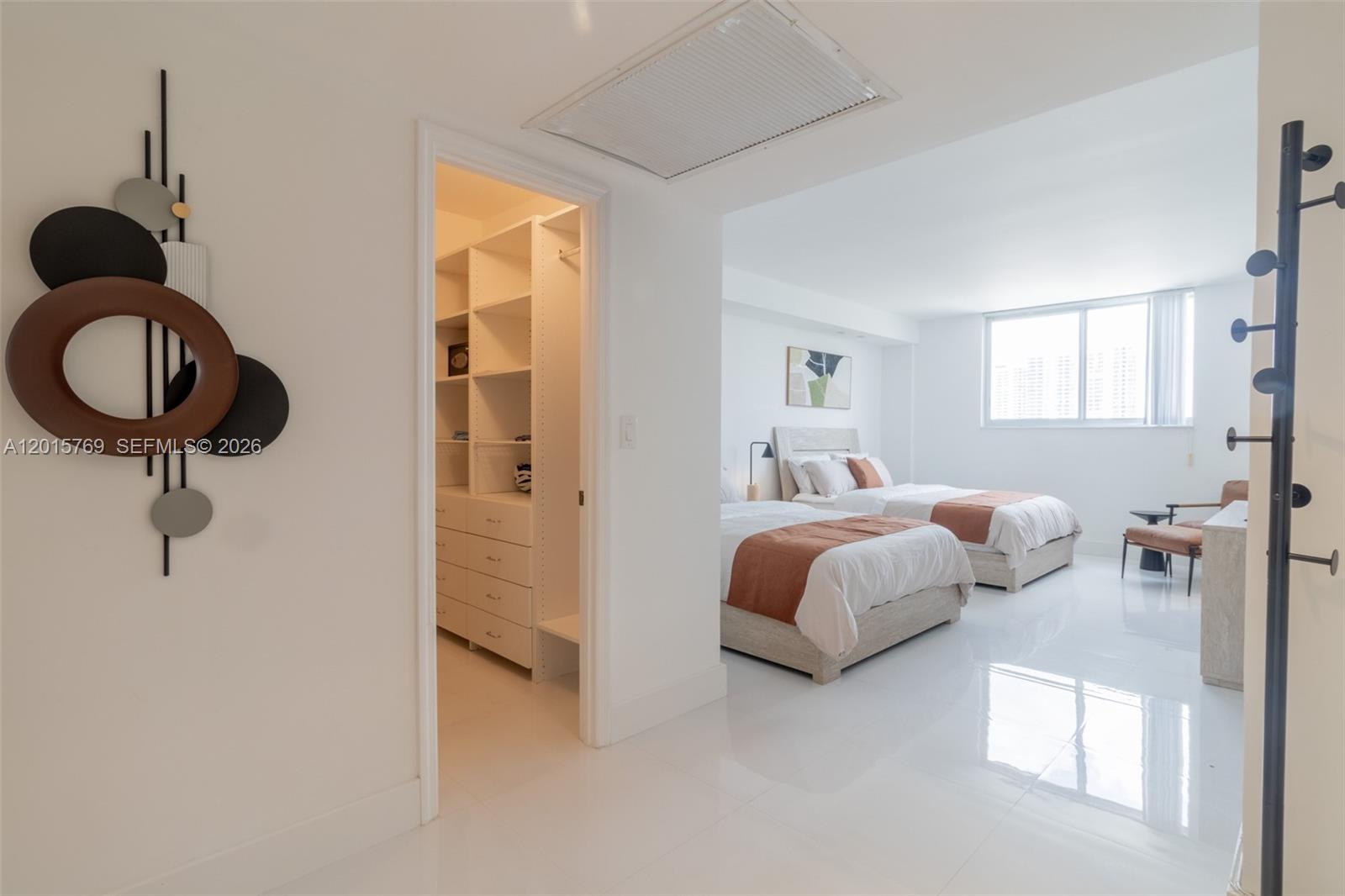 OCEAN RESERVE CONDO - Residential Lease