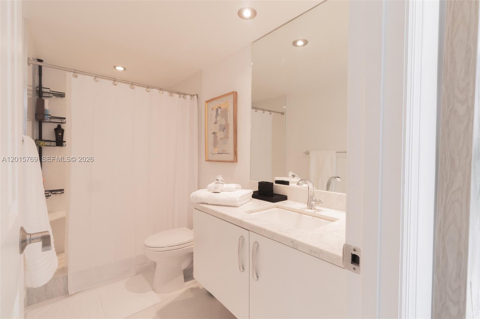 OCEAN RESERVE CONDO - Residential Lease