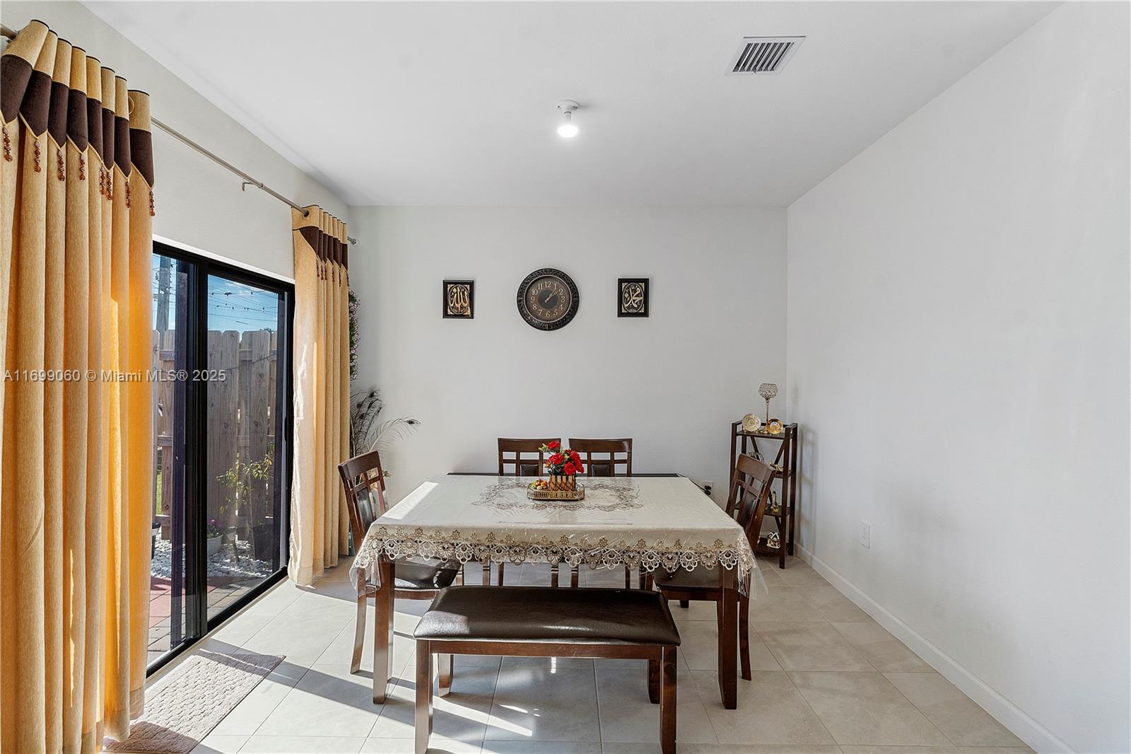 SILVER PALM RESIDENTIAL H - Residential