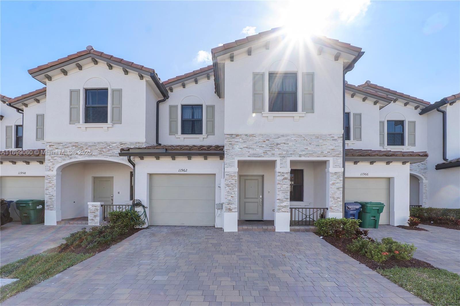 SILVER PALM RESIDENTIAL H - Residential