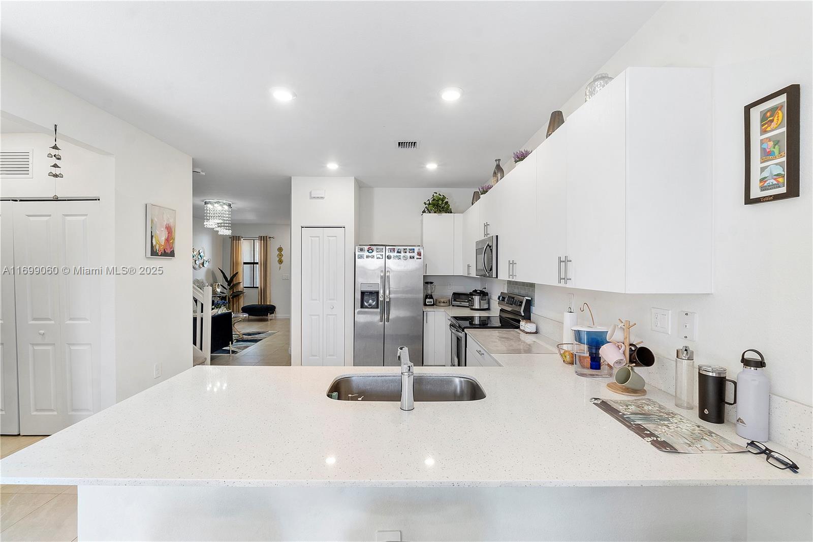SILVER PALM RESIDENTIAL H - Residential