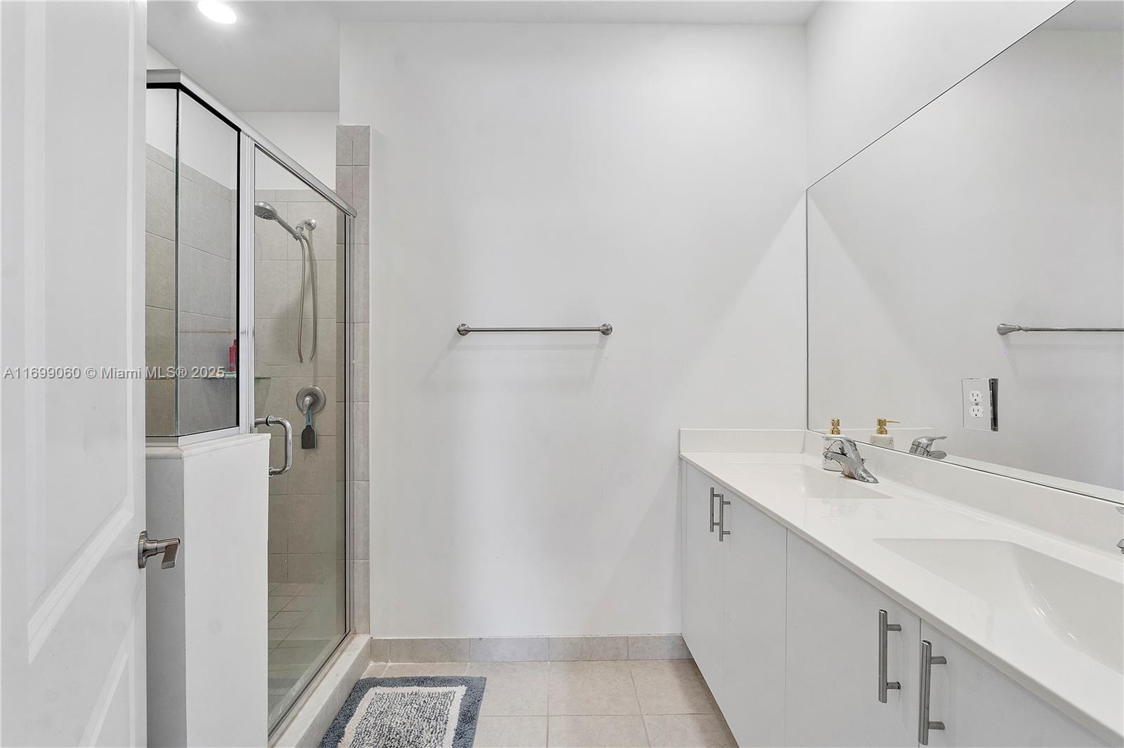 SILVER PALM RESIDENTIAL H - Residential