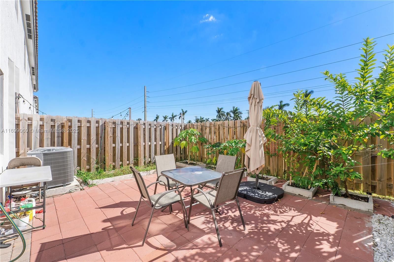 SILVER PALM RESIDENTIAL H - Residential