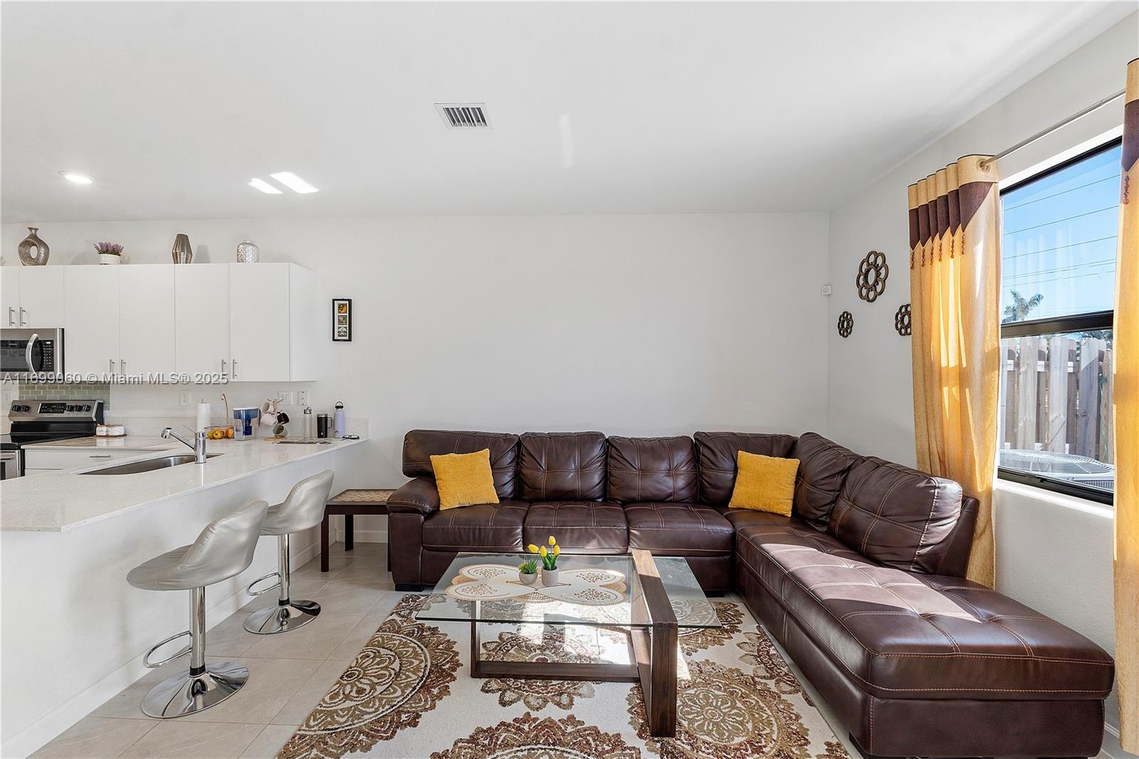 SILVER PALM RESIDENTIAL H - Residential