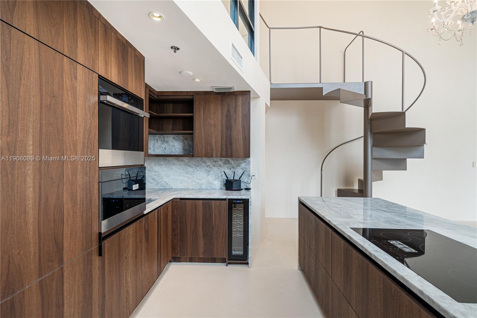 THE ALLIAGE CONDO - Residential Lease