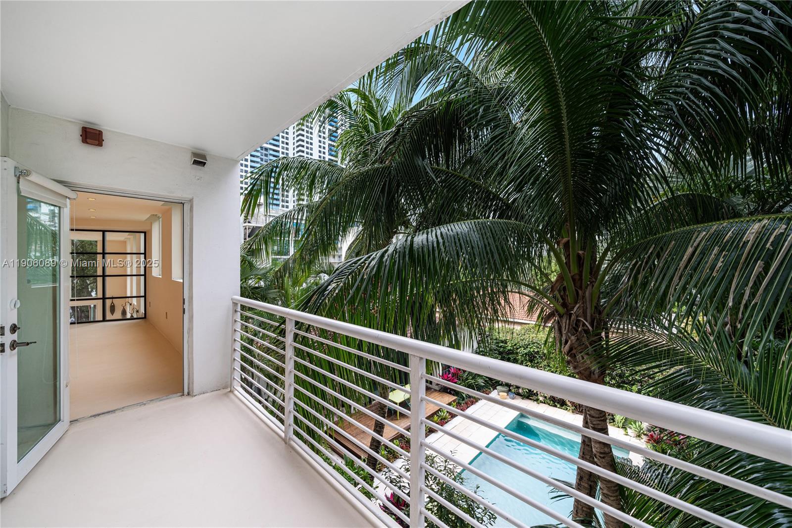 THE ALLIAGE CONDO - Residential Lease