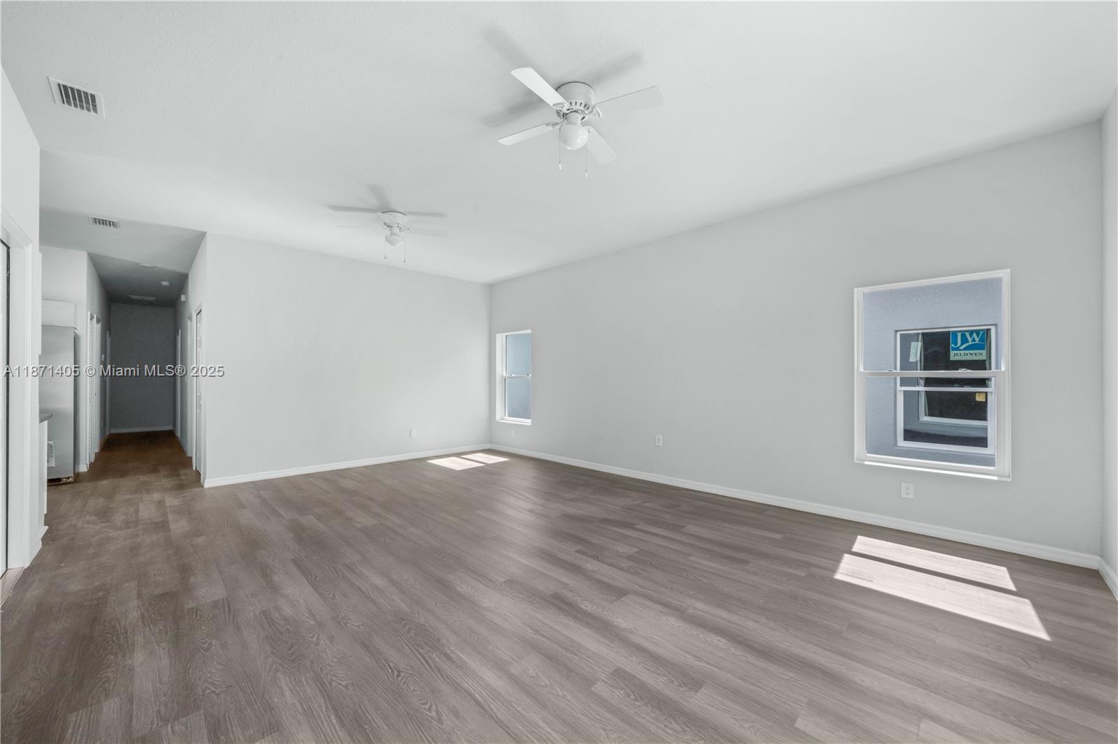 Las Villas at Kenilworth - Residential