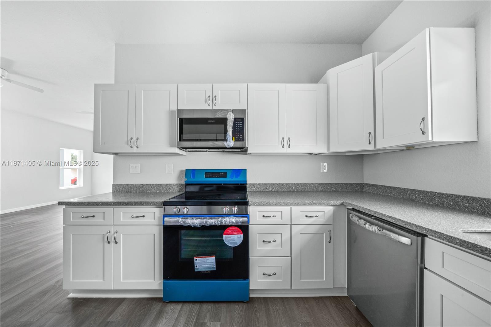 Las Villas at Kenilworth - Residential