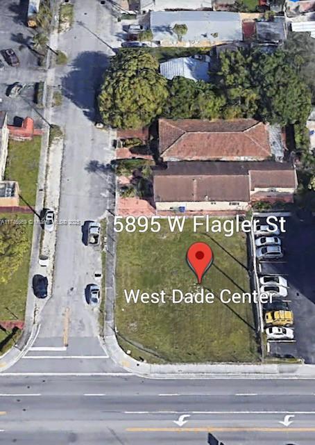 CENTRALLY LOCATED. RARE INVESTMENT opportunity. Vacant commercial land>Ready to build up to 32 Units/8 story building. BRING OFFERS!