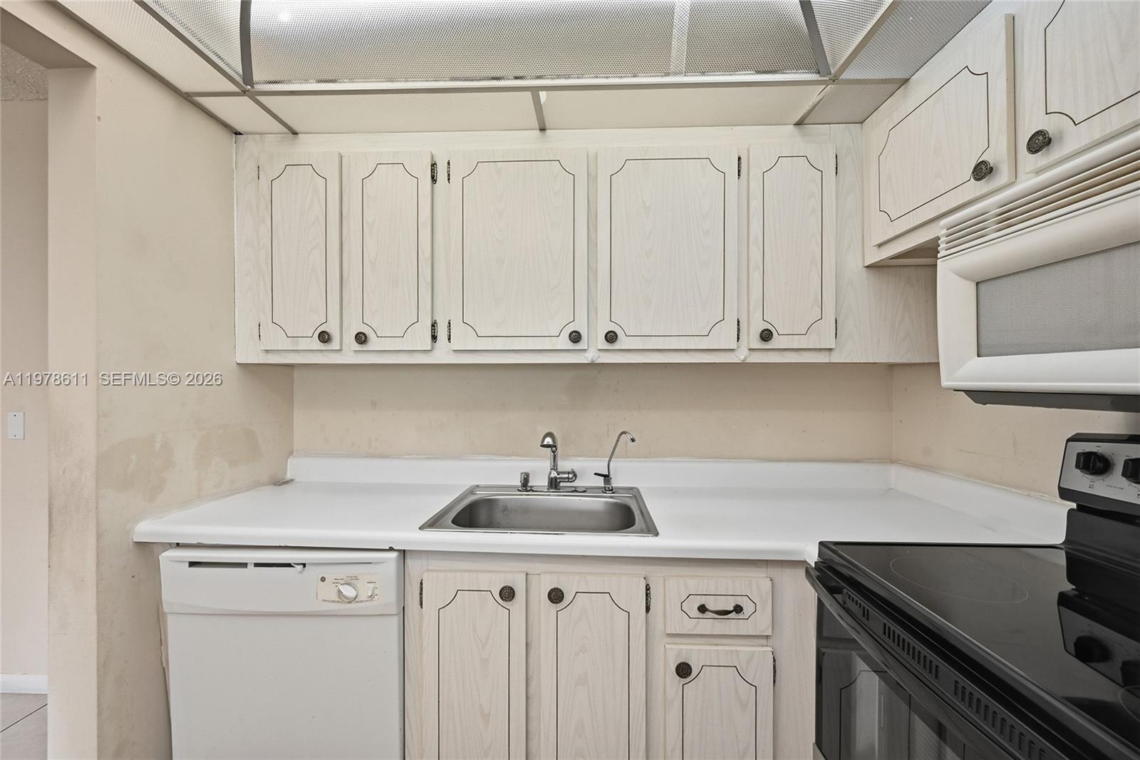 FANSHAW AT CENTURY VILLAG - Residential