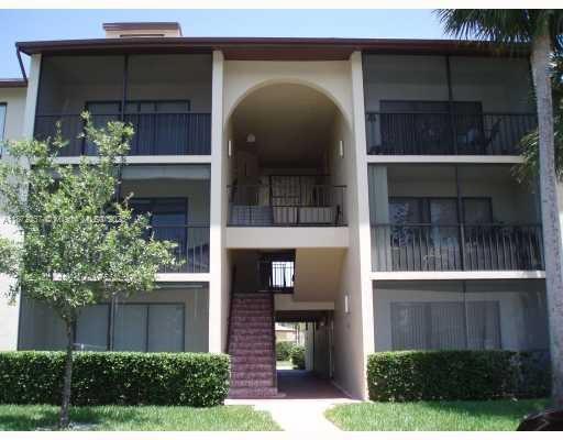 CHARTER CLUB OF PALM BEAC - Residential Lease