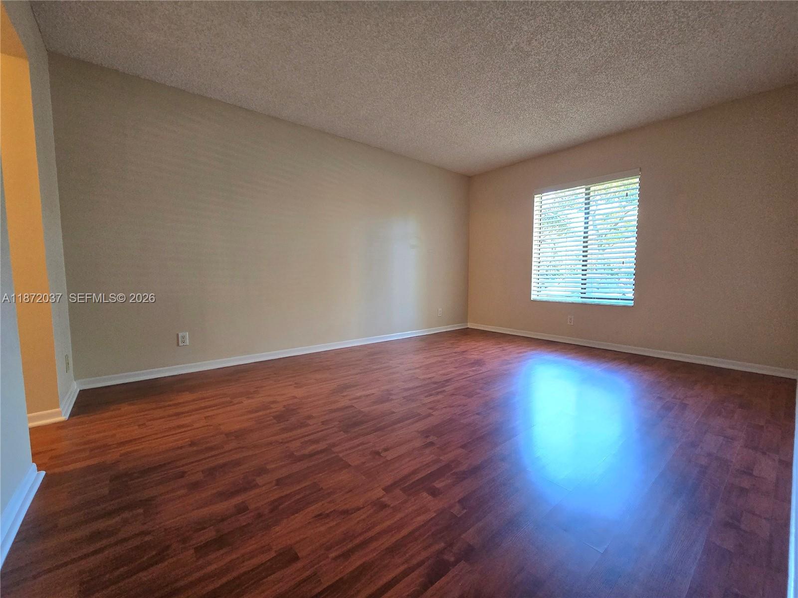 CHARTER CLUB OF PALM BEAC - Residential Lease