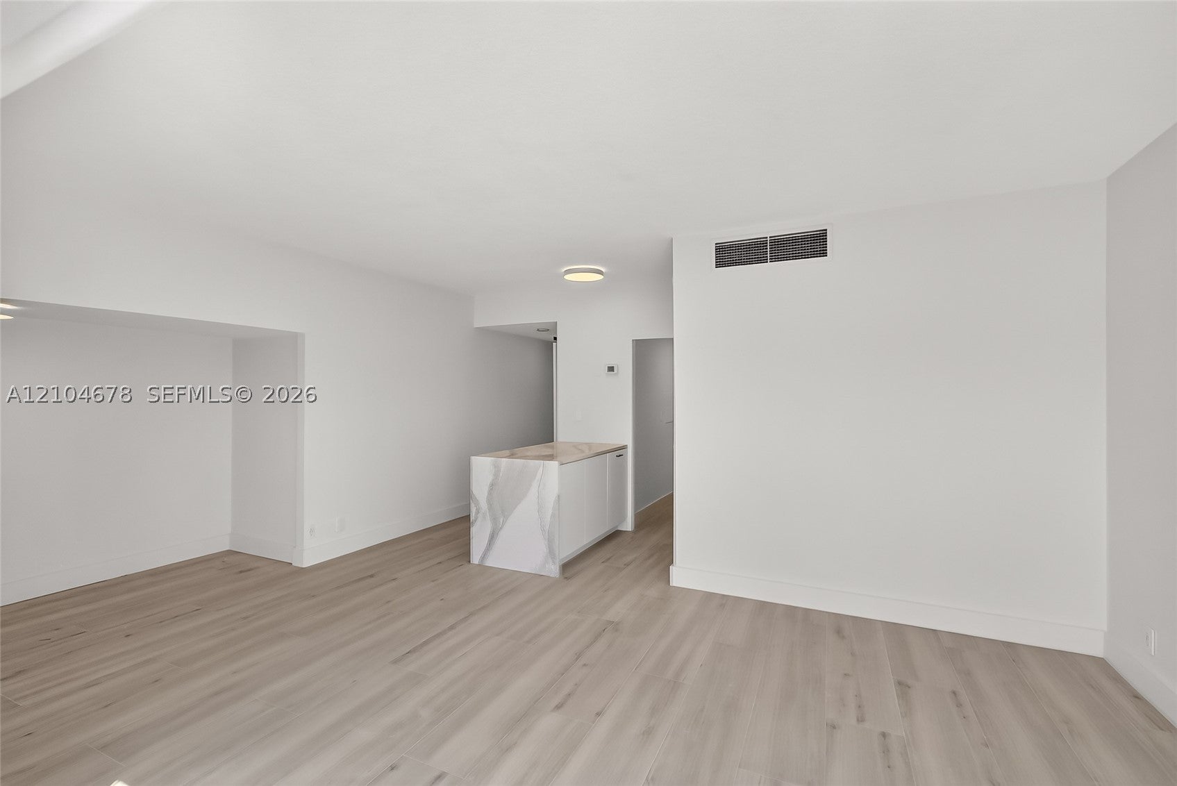 880 NE 69th St 14H