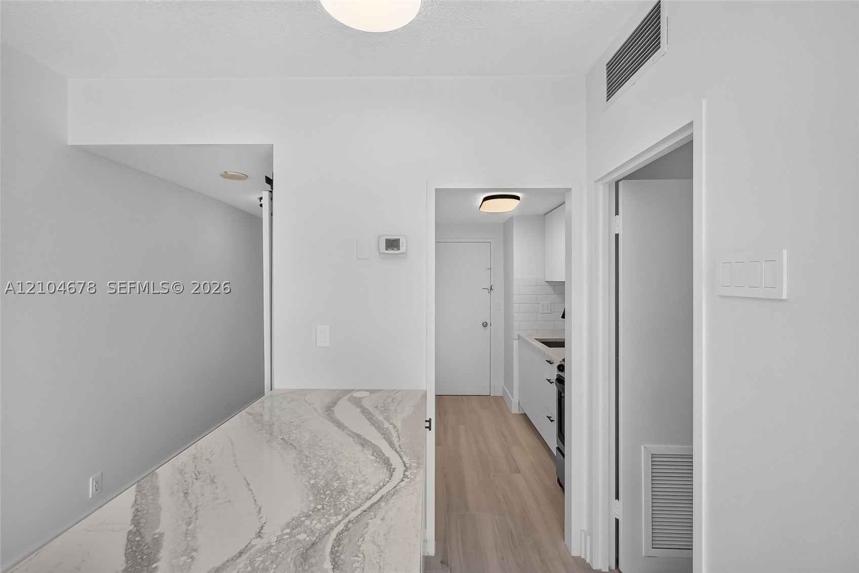 880 NE 69th St 14H