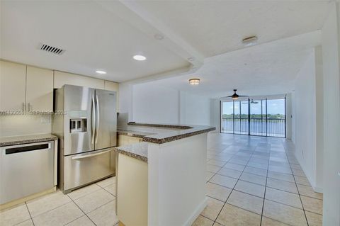 Photo of 20850 San Simeon Way #506-5, Miami, FL 33179 (MLS # A11995081)