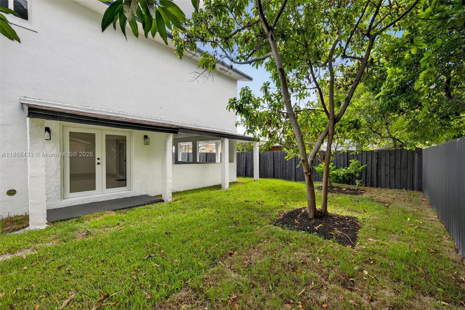 8TH ADDN TO RICHMOND HEIG - Residential