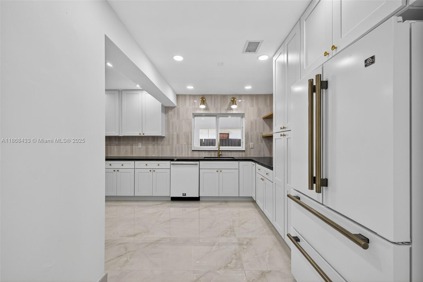 8TH ADDN TO RICHMOND HEIG - Residential