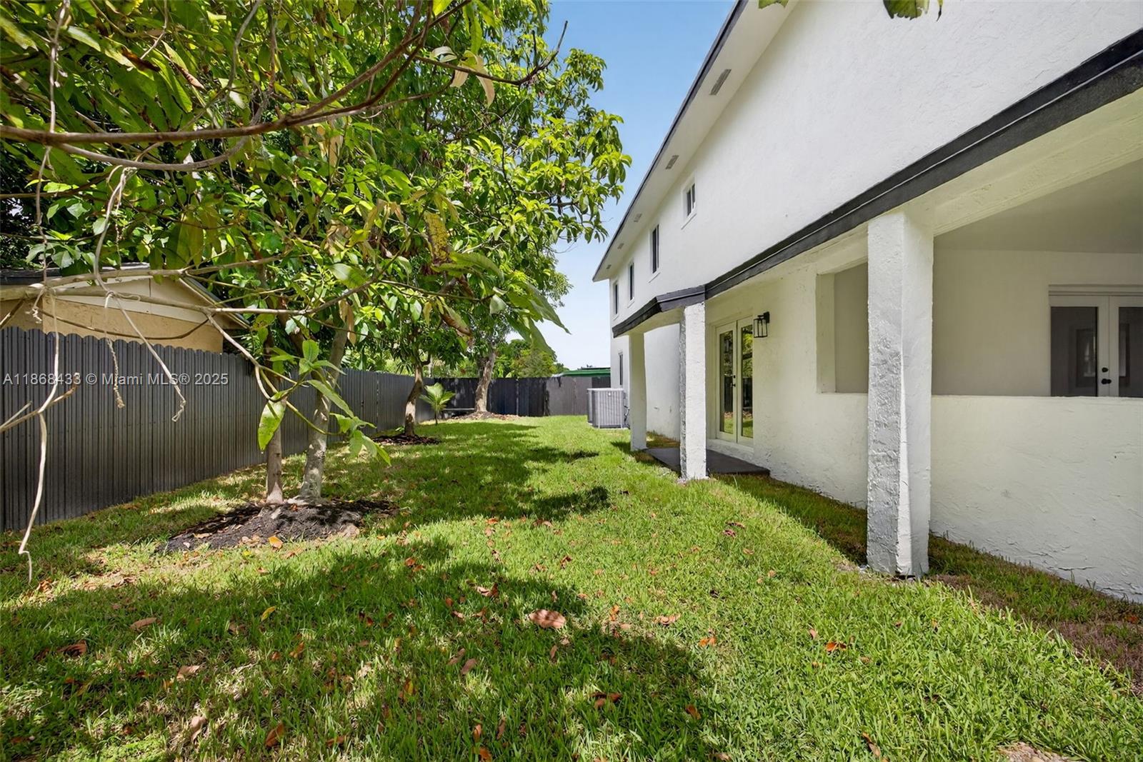 8TH ADDN TO RICHMOND HEIG - Residential