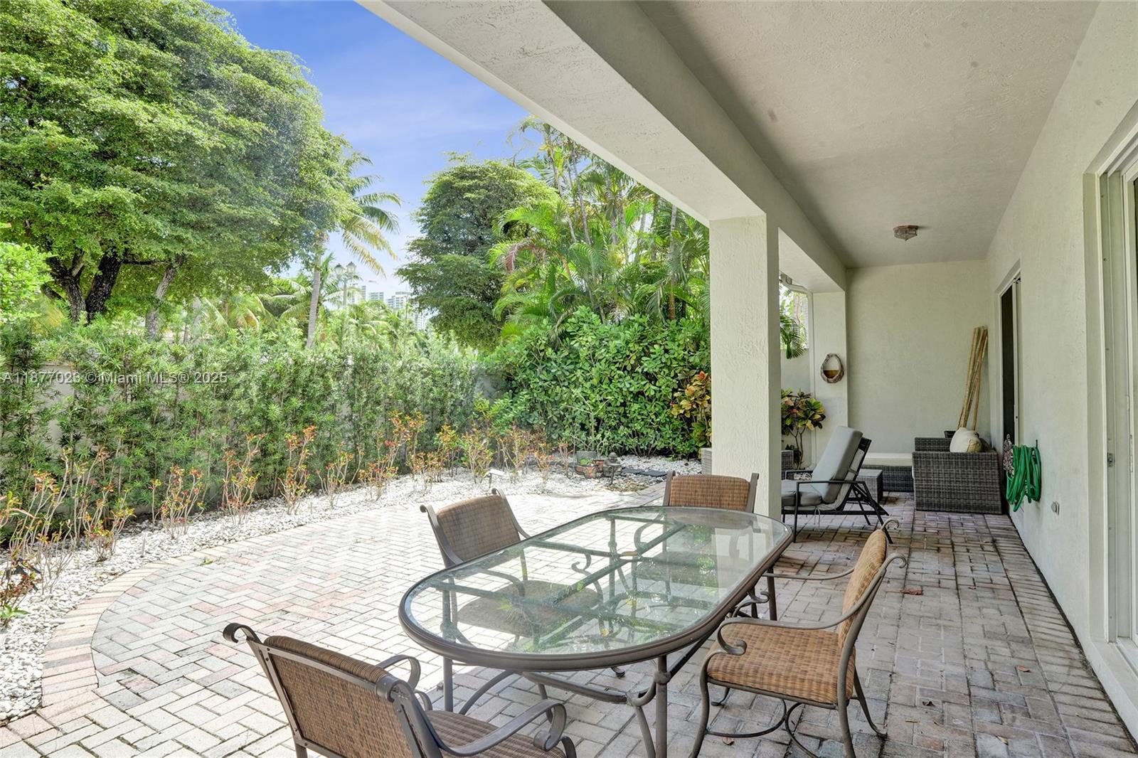 THREE ISLANDS 3RD SECTION - Residential