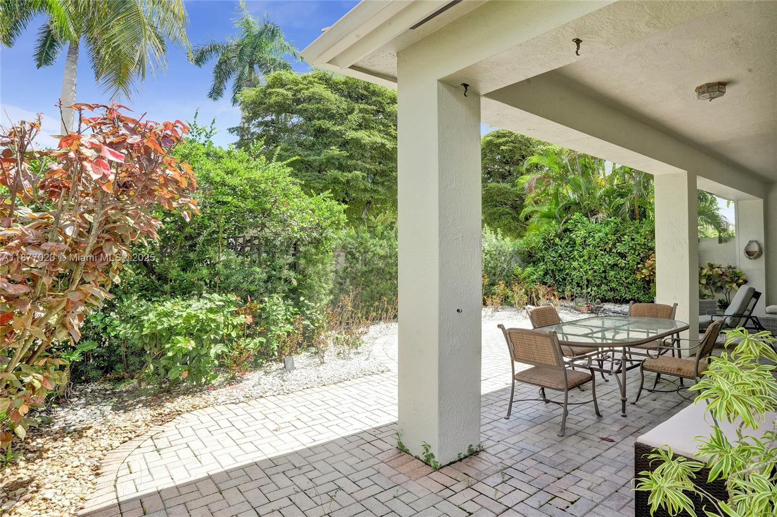 THREE ISLANDS 3RD SECTION - Residential