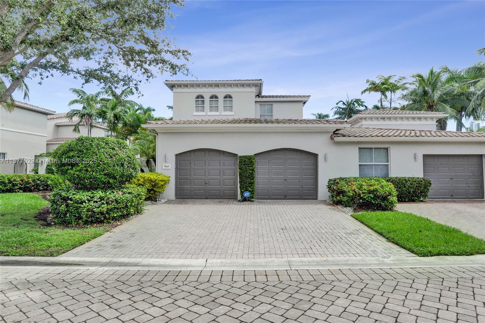 THREE ISLANDS 3RD SECTION - Residential