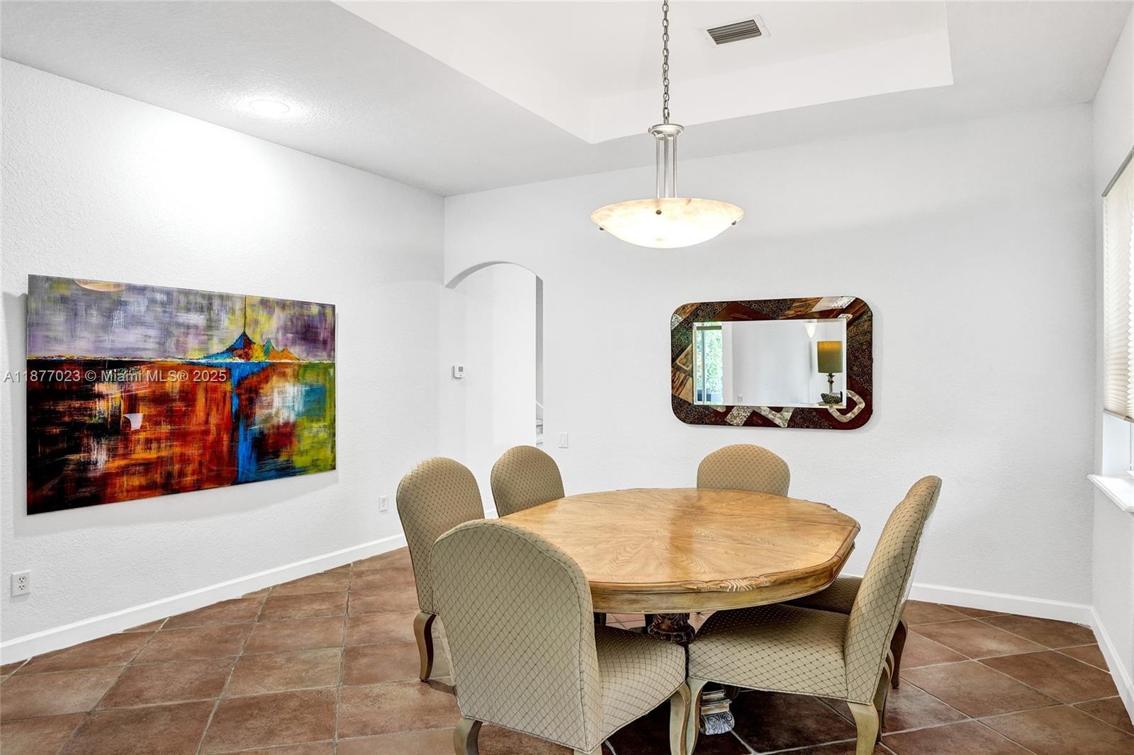 THREE ISLANDS 3RD SECTION - Residential