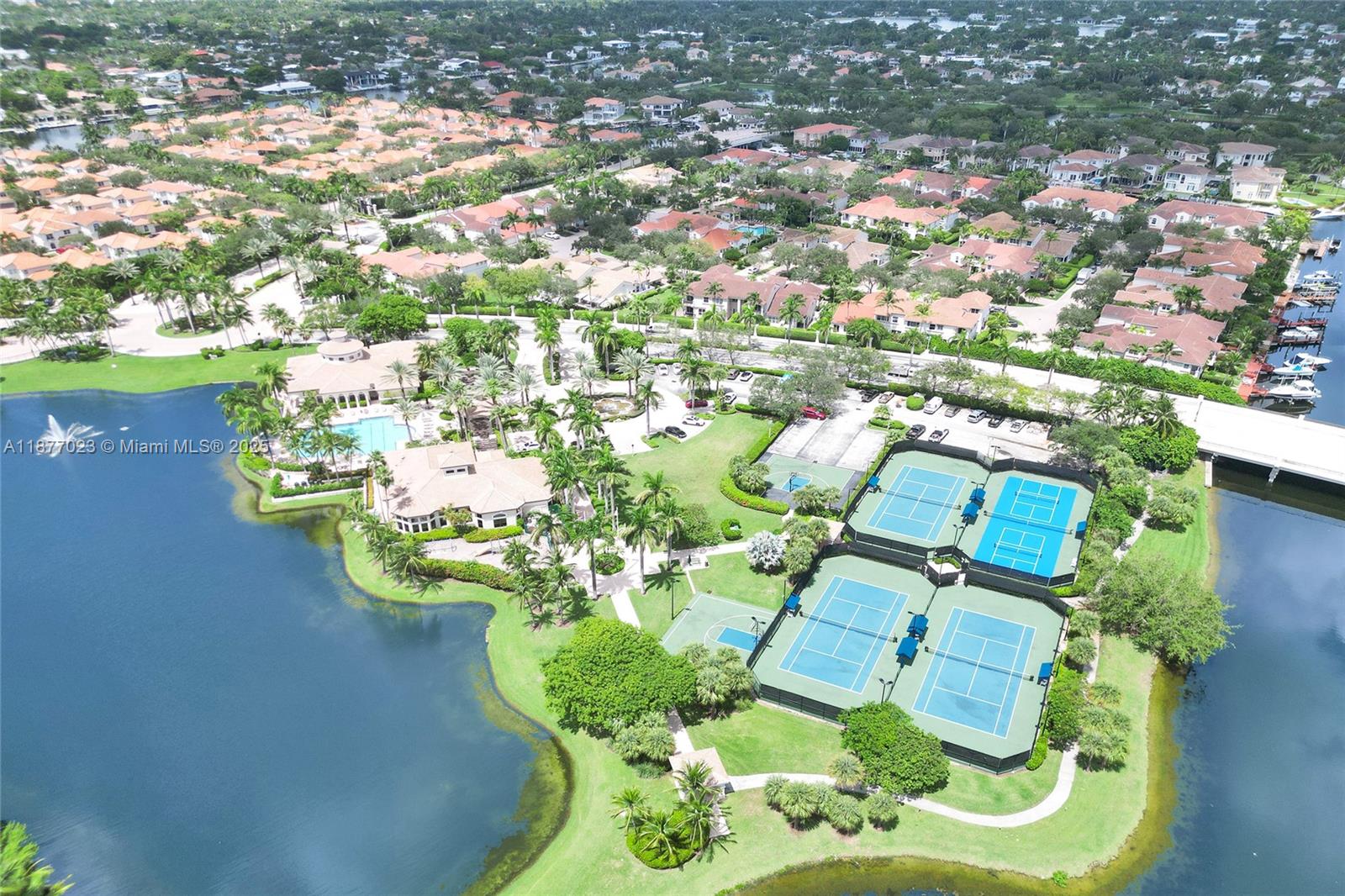 THREE ISLANDS 3RD SECTION - Residential