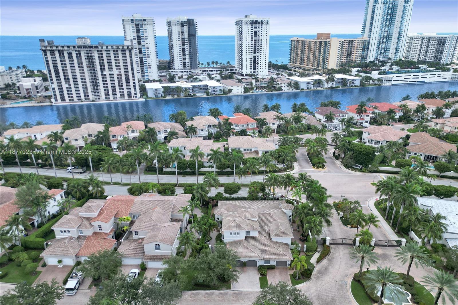 THREE ISLANDS 3RD SECTION - Residential