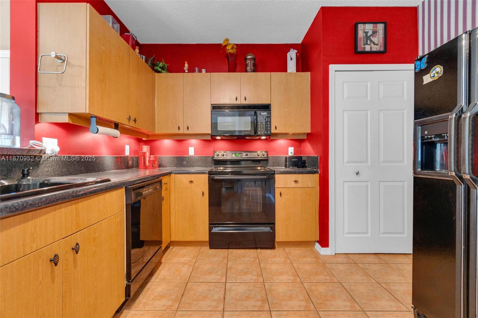 Townhomes At Avalon - Residential Lease