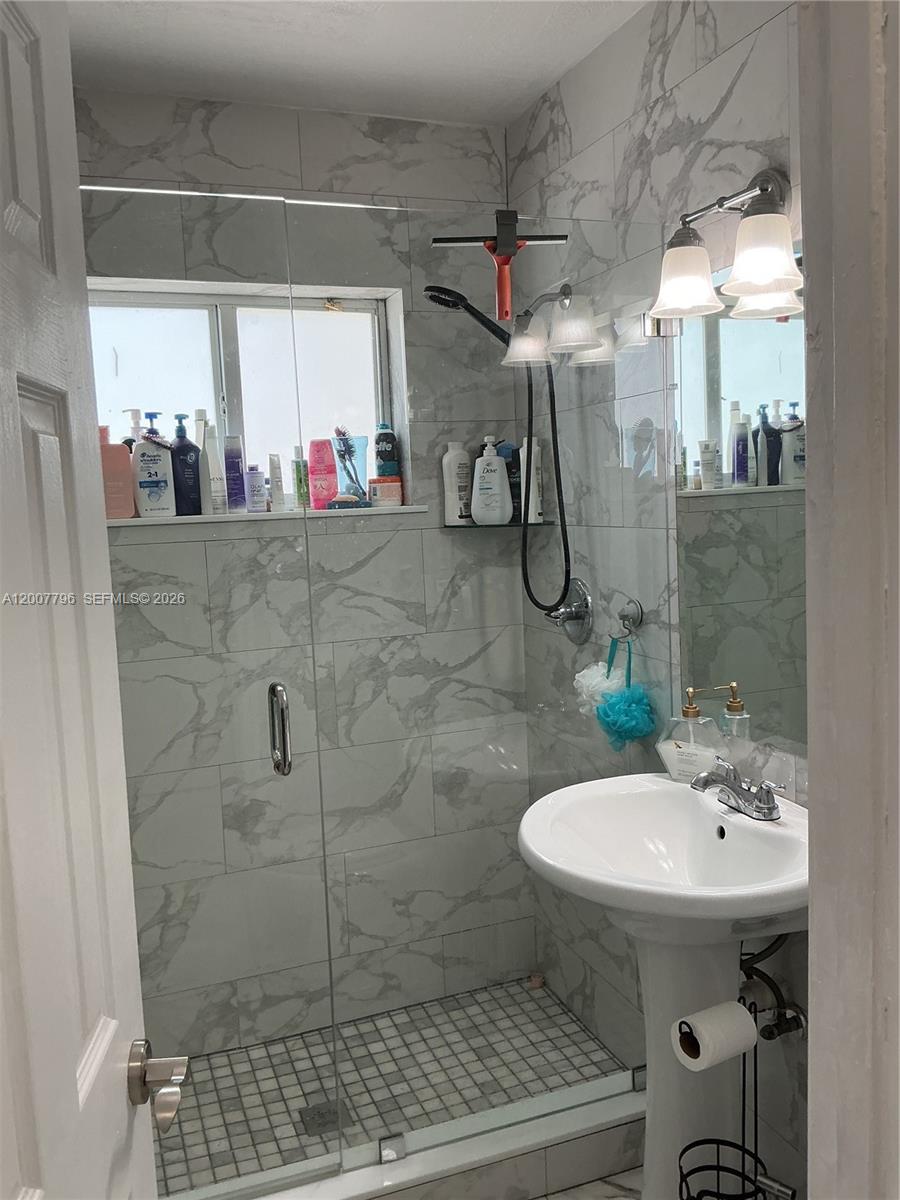 KIRKLAND HEIGHTS AMD - Residential