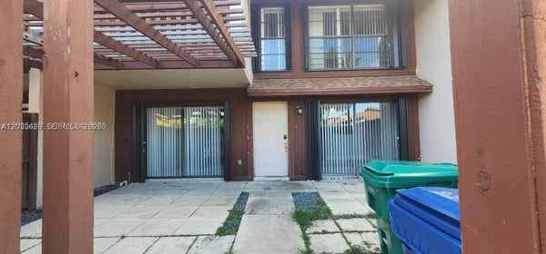 11500 SW 64TH ST APT F, MIAMI, FL 33173 - Image 72e3afed1f9d0235df0e3df46f4ffc8f/3675398690
