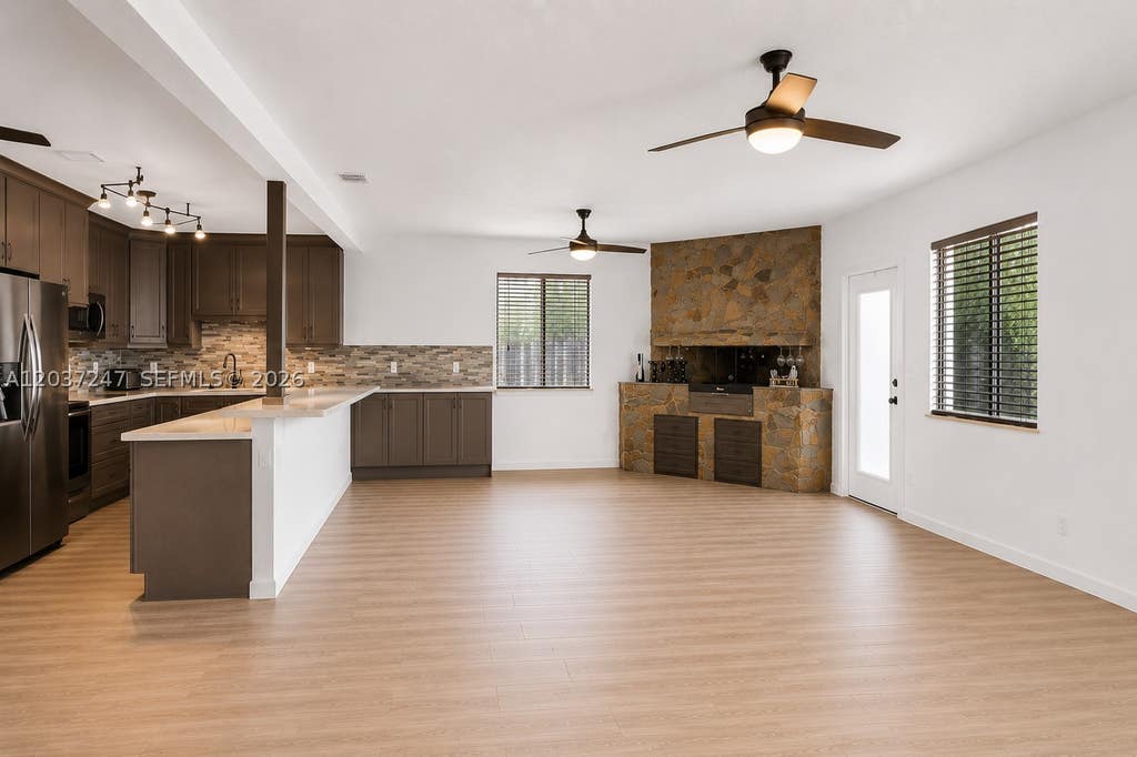 Photo of 316 NW 29th St, Wilton Manors, FL 33311 (MLS # A12037247)
