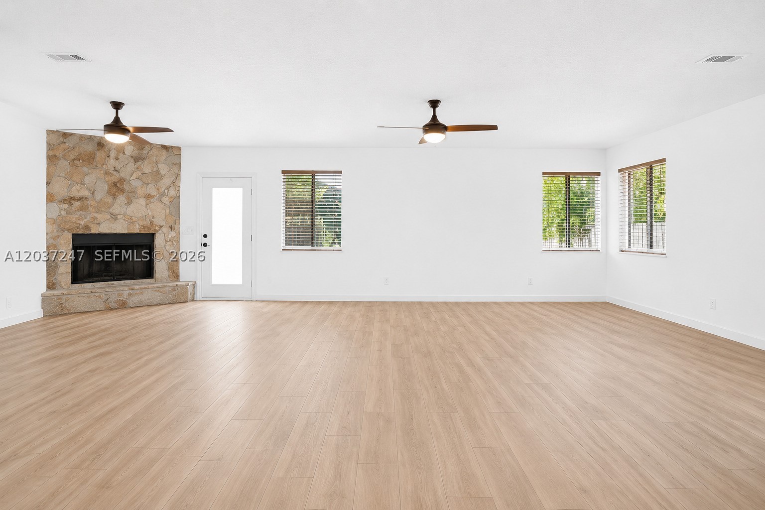 316 NW 29th St