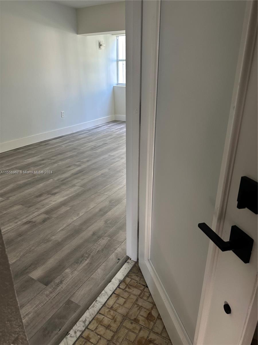 LA ARBOLEDA CONDO - Residential Lease