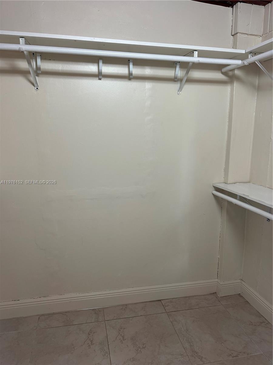 GOLF COURSE GARDENS RESUB - Residential Lease