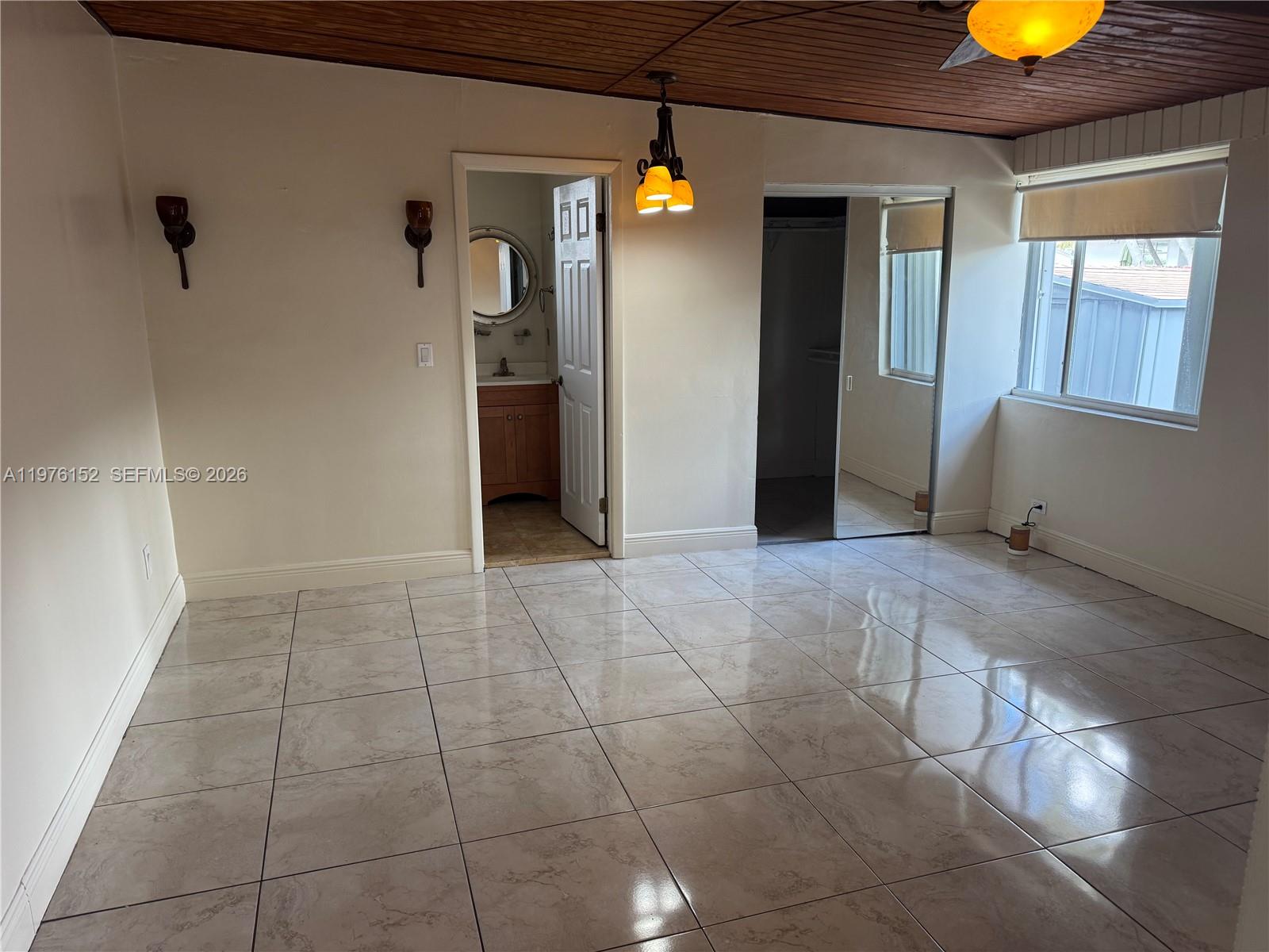 GOLF COURSE GARDENS RESUB - Residential Lease