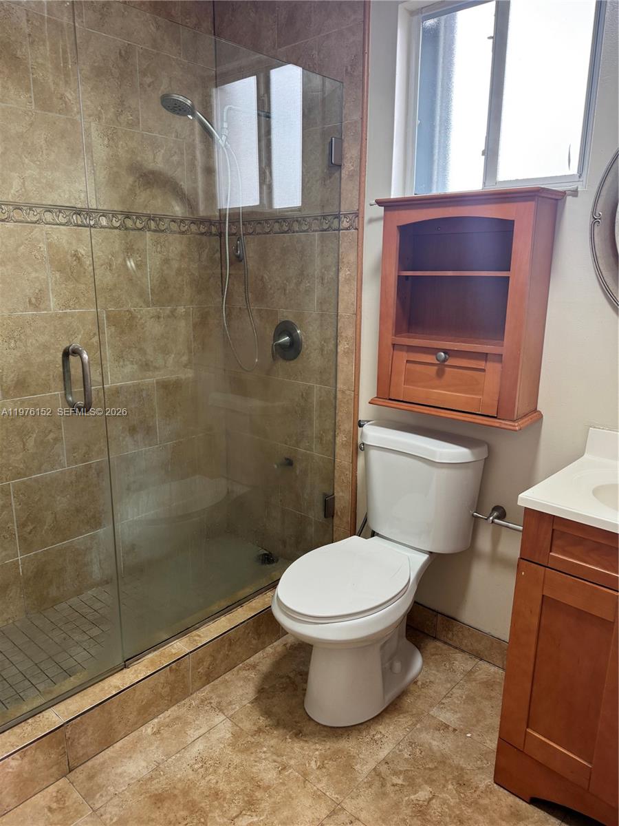 GOLF COURSE GARDENS RESUB - Residential Lease