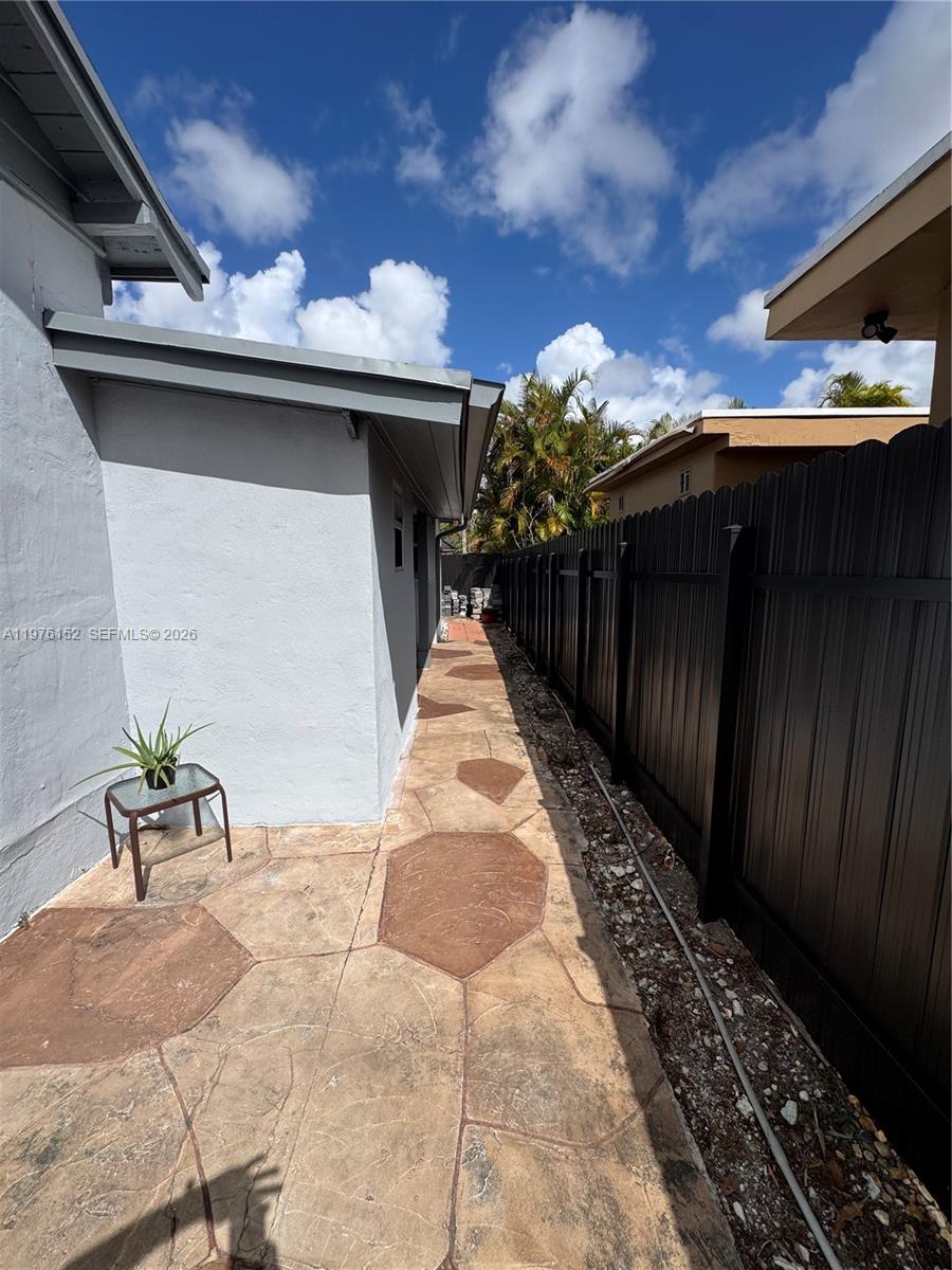 GOLF COURSE GARDENS RESUB - Residential Lease