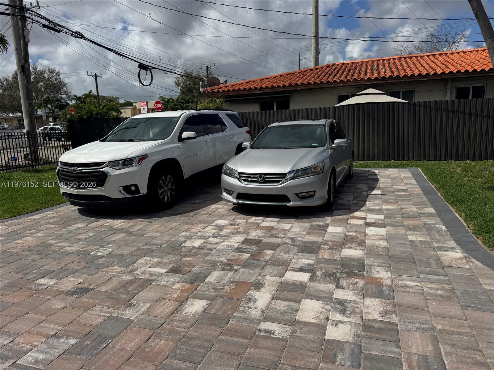 GOLF COURSE GARDENS RESUB - Residential Lease