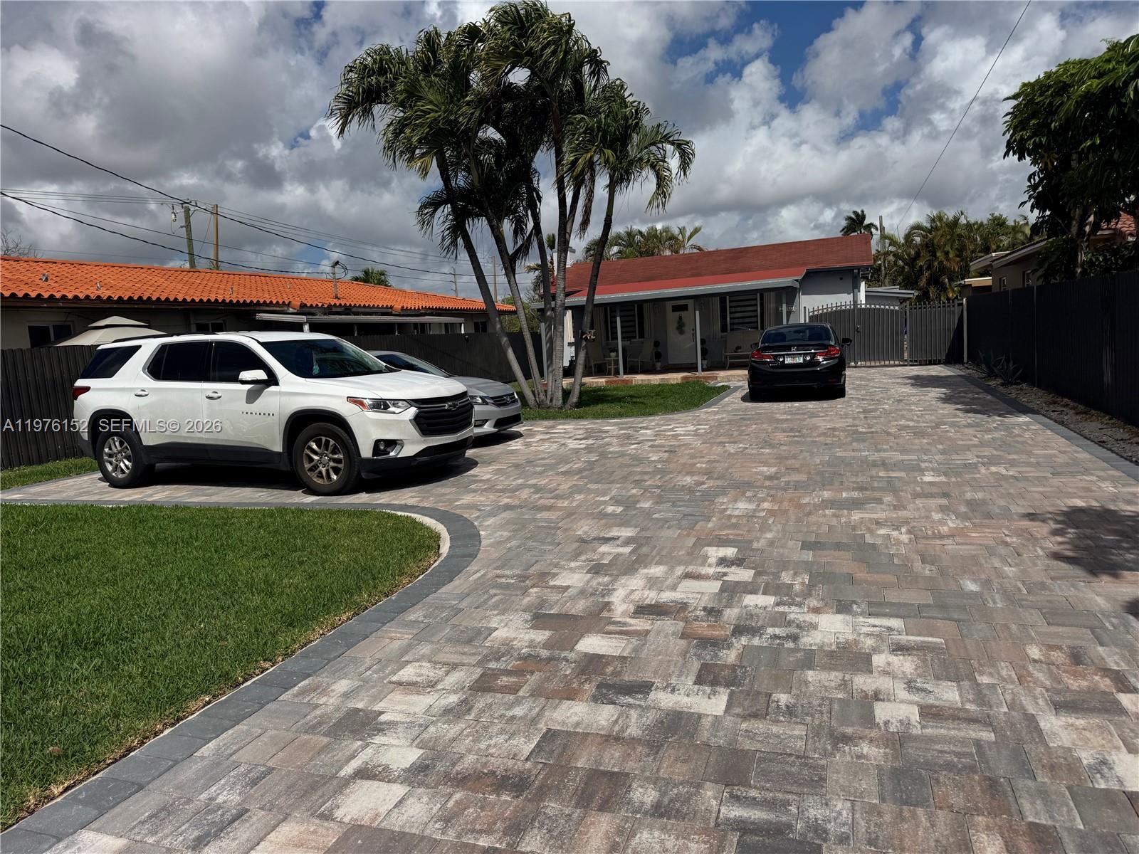 GOLF COURSE GARDENS RESUB - Residential Lease