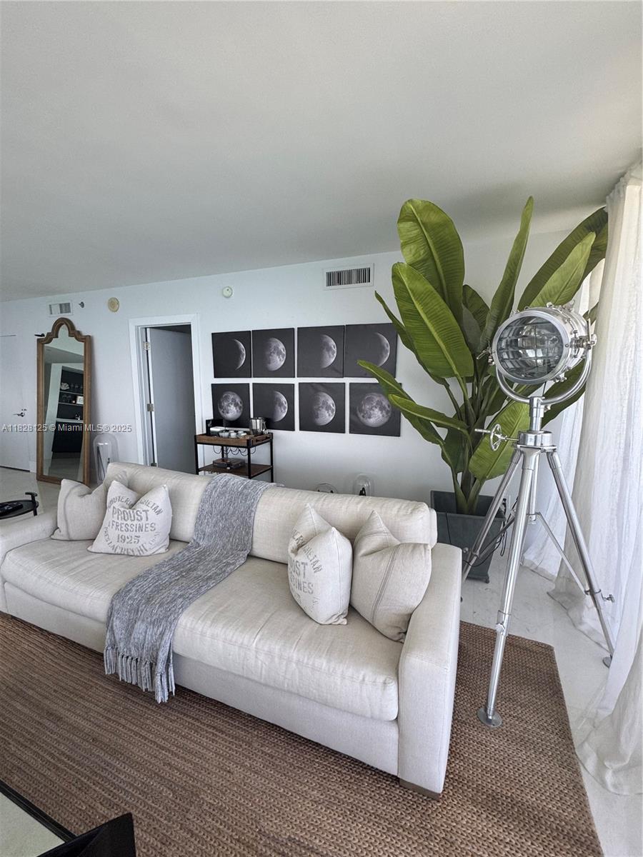 BEACH CLUB TWO CONDO - Residential Lease