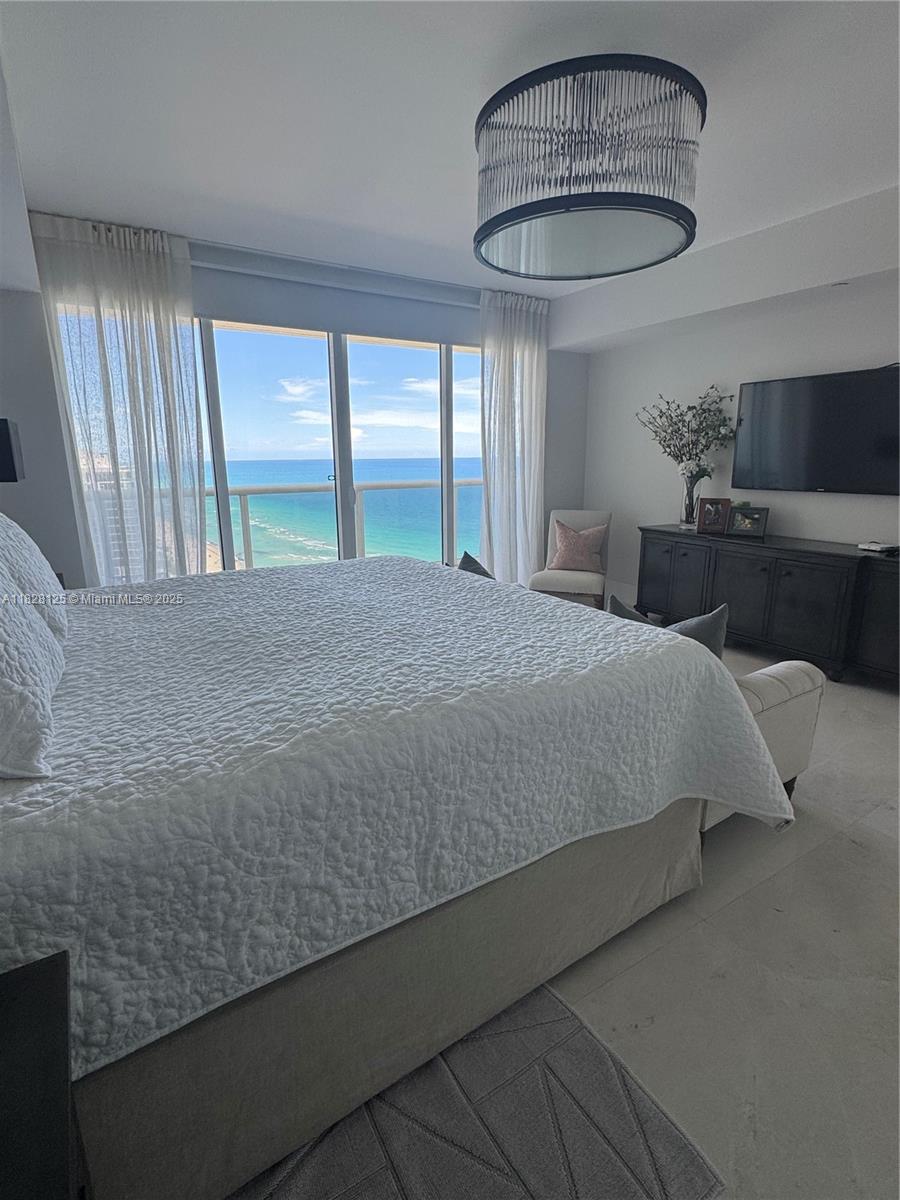 BEACH CLUB TWO CONDO - Residential Lease