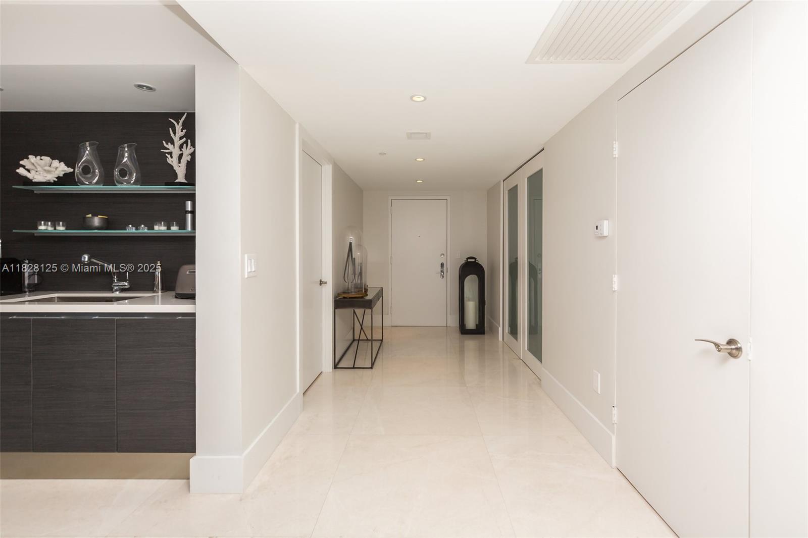 BEACH CLUB TWO CONDO - Residential Lease