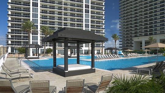 BEACH CLUB TWO CONDO - Residential Lease