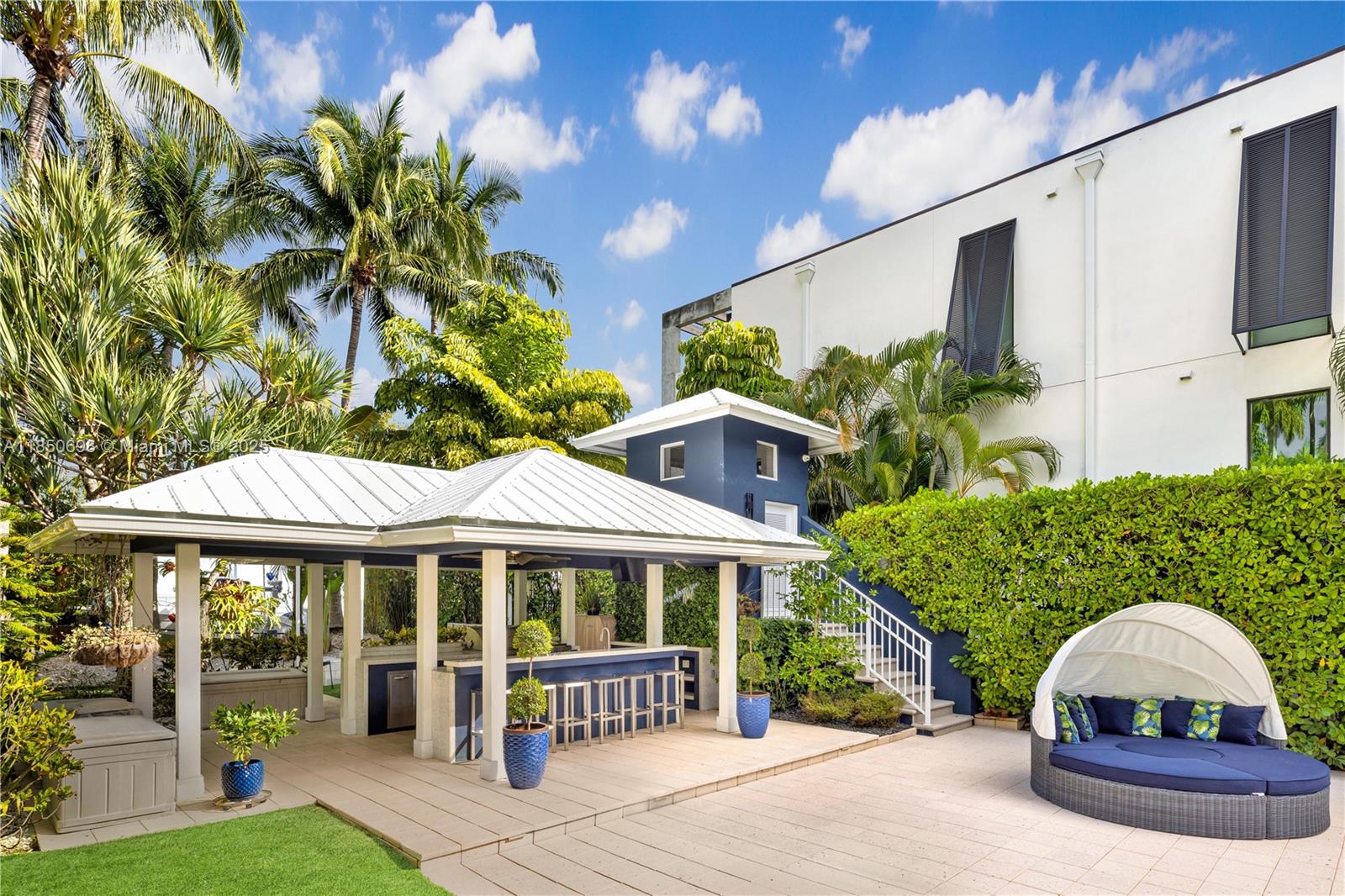 Aqua Marine Sub - Residential