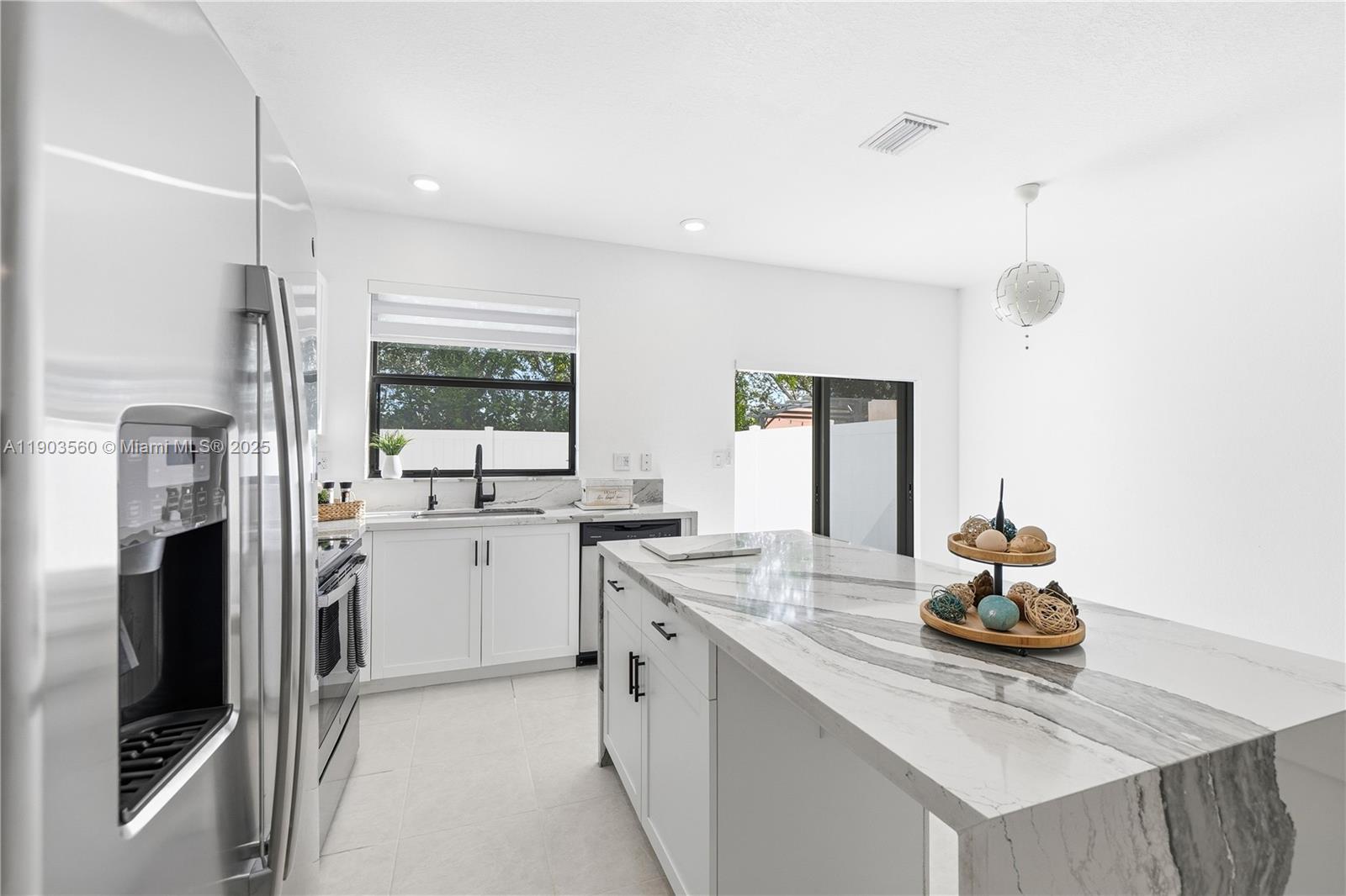 AQUABELLA SECTION TWO - Residential Lease